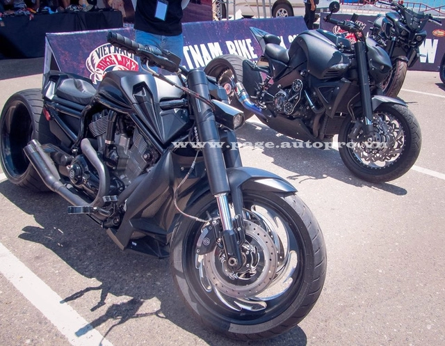 Dàn siêu mô tô bánh béo hội tụ tại đại hội mô tô lớn nhất việt nam