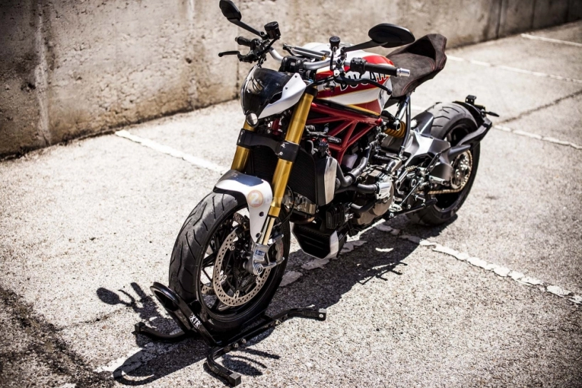 Ducati monster 1200 siluro bản độ kịch độc với phong cách scrambler