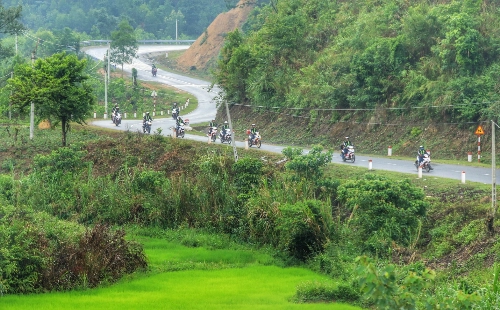 Hành trình phượt từ thiện trên 1200 km