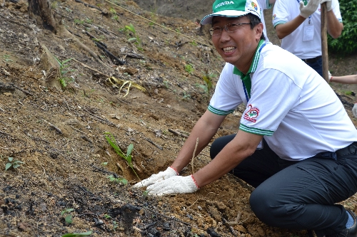  honda việt nam tổ chức ngày hội trồng rừng 2016 