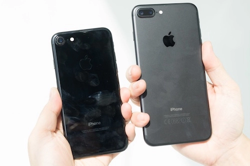  iphone 7 jet black dễ bẩn dễ xước 