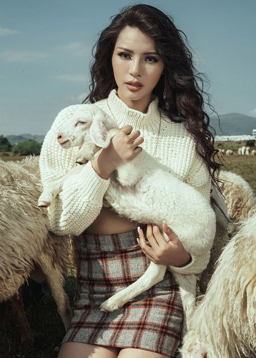 Khả trang làm cô gái chăn cừu quyến rũ
