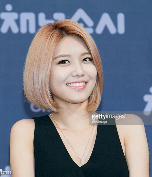 Kiểu tóc ngắn hàn quốc đẹp hot nhất 2016 của soo young snsd