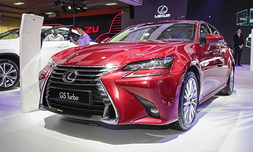  lexus gs turbo giá 313 tỷ đồng 