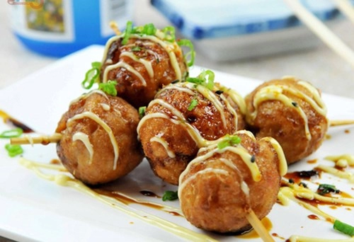 Mặn mòi bánh bạch tuộc takoyaki