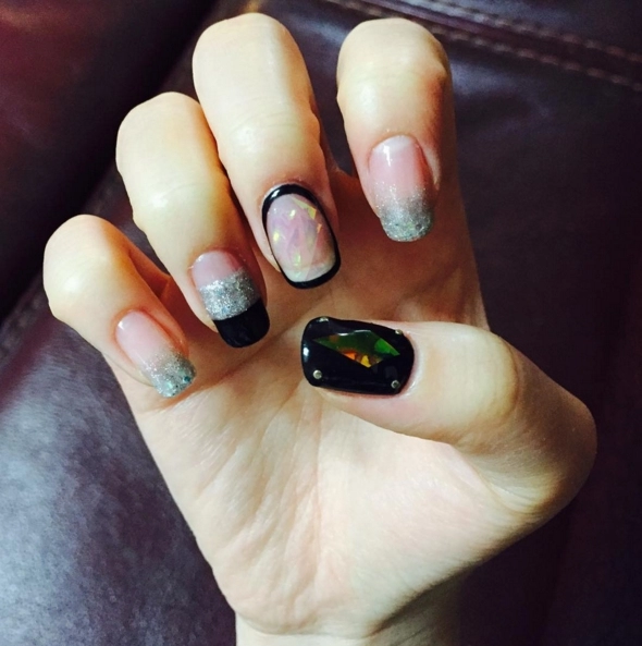 Mẫu nail móng tay thủy tinh đẹp 2016 đang được giới trẻ yêu thích