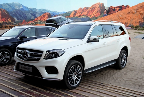  mercedes suventure - tham vọng không tưởng tại việt nam 