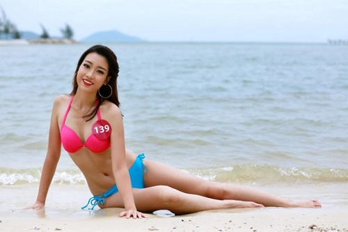 Ngây ngất với ảnh bikini sexy của tân hoa hậu việt nam