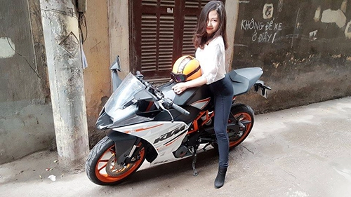 Nữ sinh dự thi đh bách khoa có nhan sắc tươi xinh