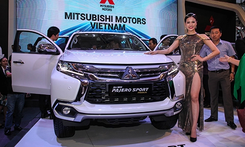  pajero sport thế hệ mới giá từ 14 tỷ đồng tại việt nam 