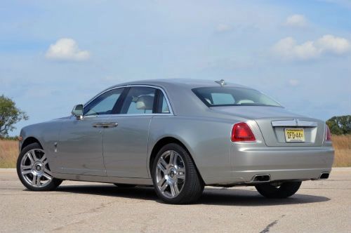  rolls-royce ghost serie ii giá 730800 usd tại ấn độ 