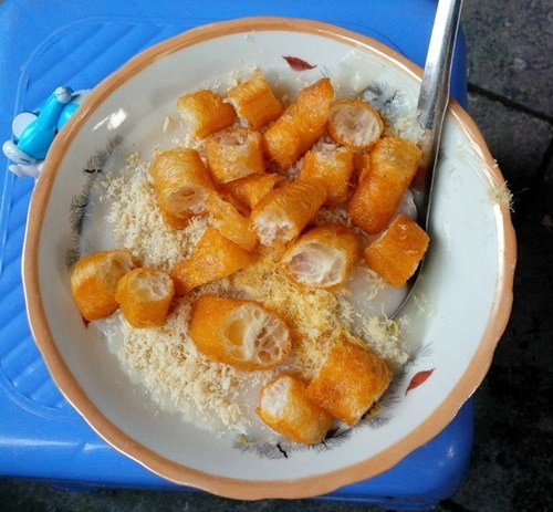 Sánh mịn cháo sườn