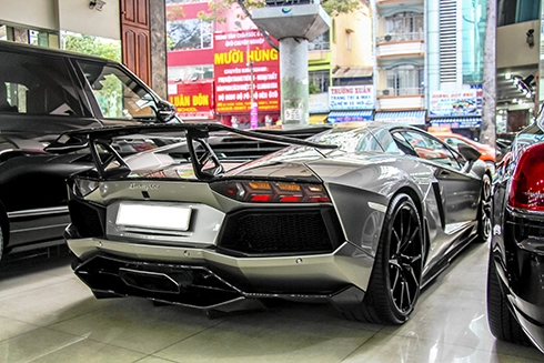  siêu xe lamborghini aventador 