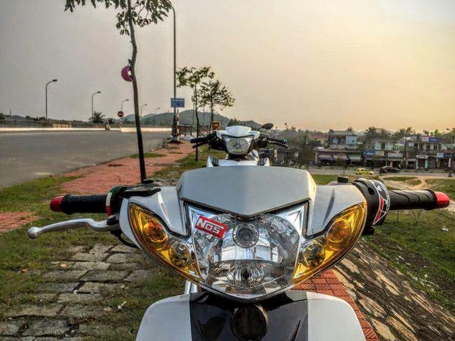 Sirius dọn nhẹ đi học biker huế