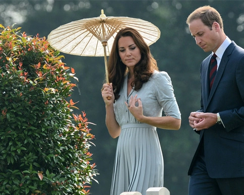 Soi thời trang bà bầu của kate middleton