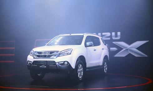  suv 7 chỗ isuzu mu-x ra mắt tại việt nam 