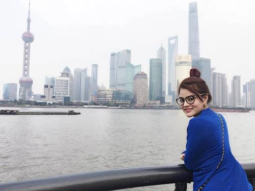 Vũ thu phương nhí nhảnh thon gọn sau khi sinh con 2 tháng