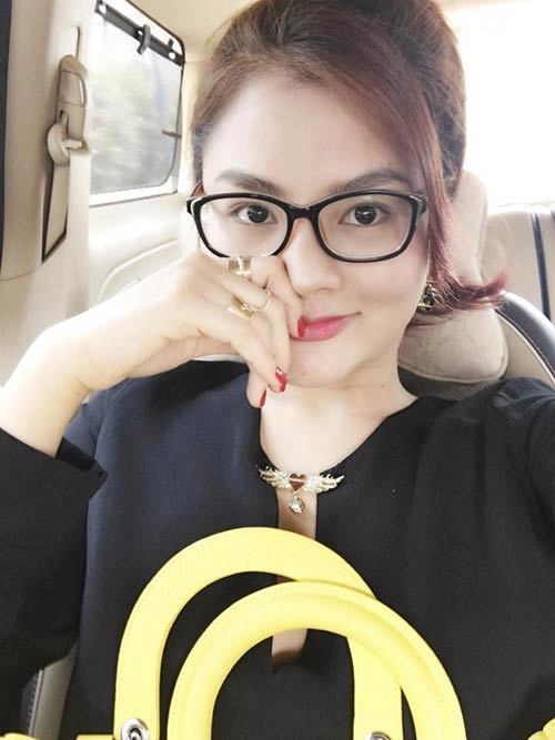 Vũ thu phương nhí nhảnh thon gọn sau khi sinh con 2 tháng