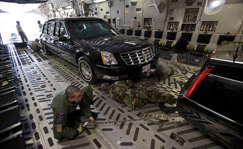  xe chống đạn của tổng thống mỹ có gì đặc biệt 