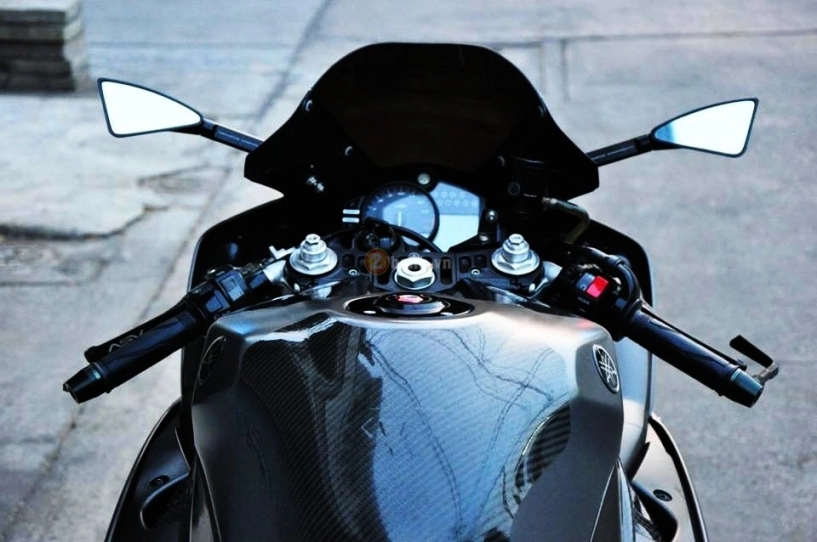 Yamaha r1 độ siêu ngầu và cực chất của biker thái