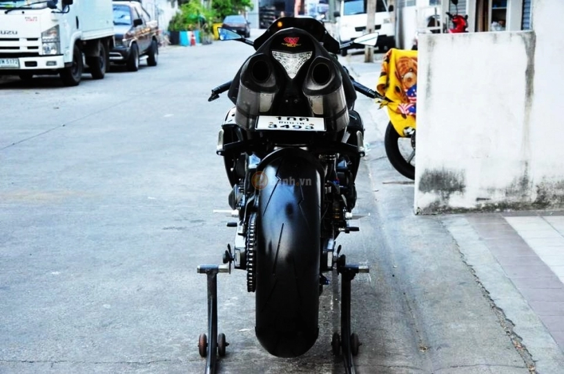 Yamaha r1 độ siêu ngầu và cực chất của biker thái
