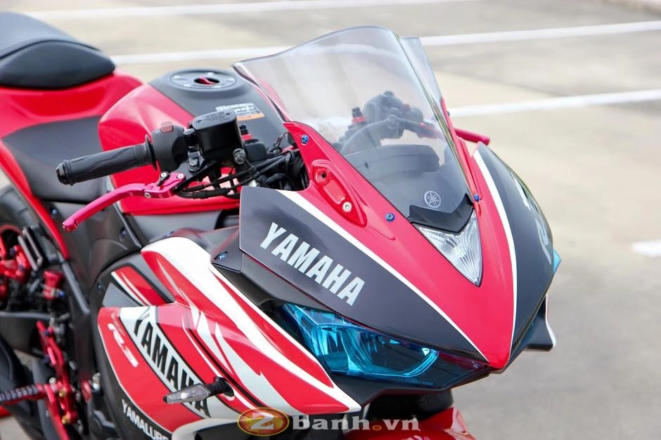 Yamaha r3 zin mà không zin nhưng rất xì tin