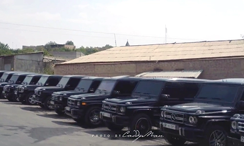  dàn mercedes g-class khổng lồ dự đám cưới ở armenia 