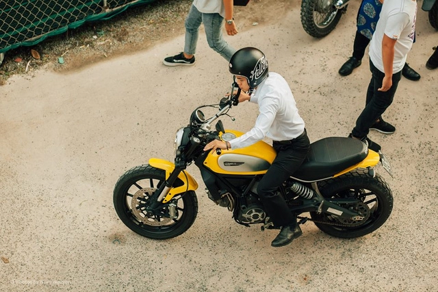 Dàn xe ducati scrambler tham gia rước dâu hoành tráng tại vũng tàu