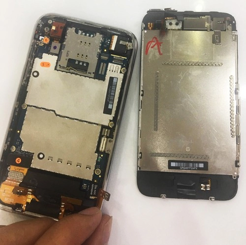  iphone 3gs chưa kích hoạt giá rẻ tràn vào việt nam 