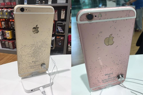  những chiếc iphone 7 xấu xí trong apple store 