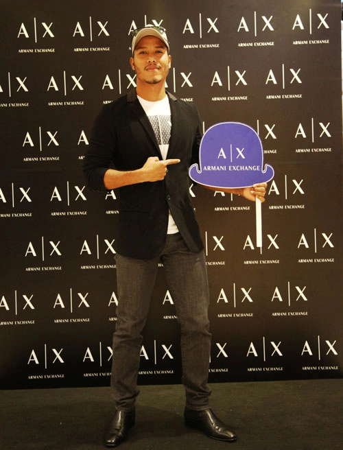  sao việt dự khai trương cửa hàng armani exchange 