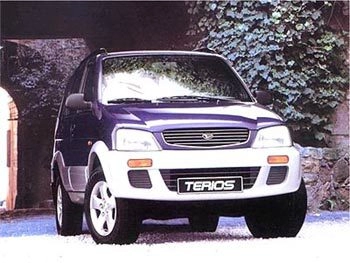  5 mẫu xe trong nước ế nhất 2006 