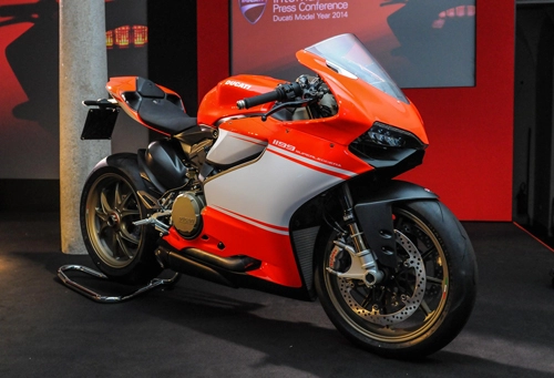  9 superbike mạnh nhất thế giới 2015 