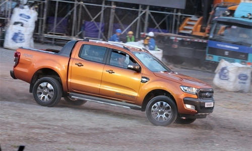  ảnh chi tiết ford ranger 2015 