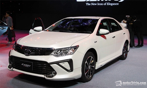  ảnh chi tiết toyota camry 2015 