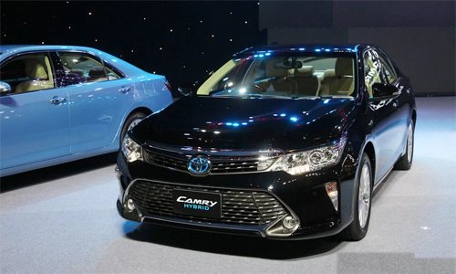  ảnh chi tiết toyota camry 2015 