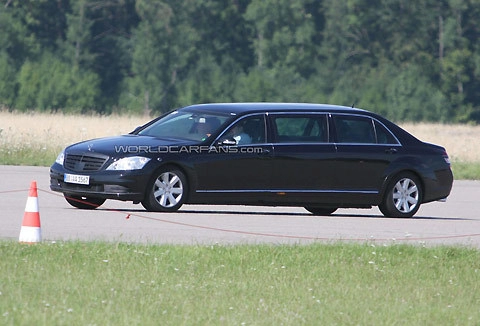  ảnh đầu tiên về mercedes s-class limousine 