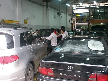  các garage hà nội lụt trong ôtô hỏng 