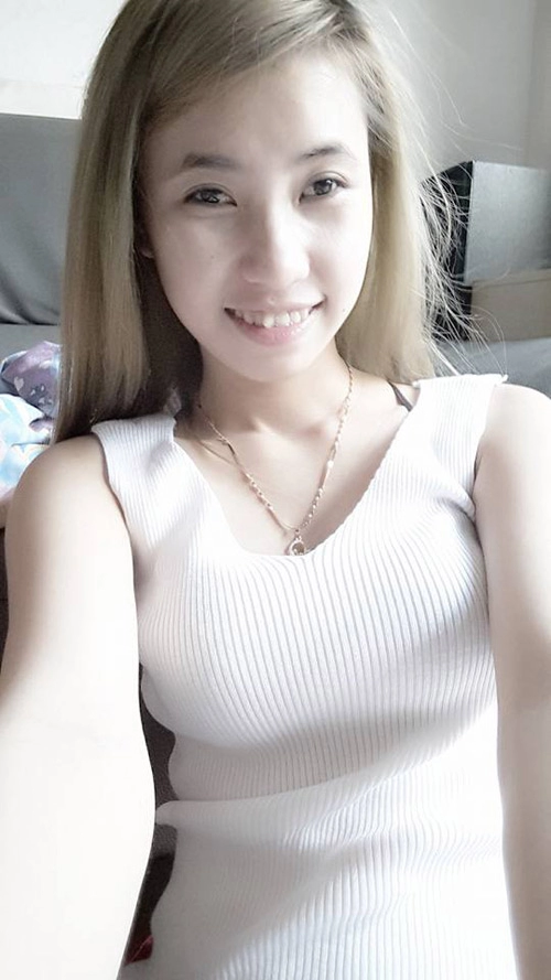 Cảm động cô gái mắt lé đi phụ hồ để kiếm tiền thẩm mỹ
