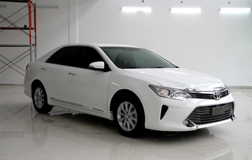  camry 2016 đài loan đầu tiên về việt nam giá hơn 12 tỷ 