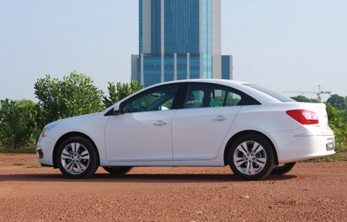  chevrolet cruze 2015 - thay đổi để cạnh tranh 