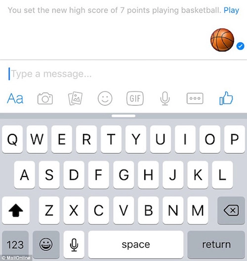 Chơi bóng rổ ngay trên cửa sổ chat facebook messenger