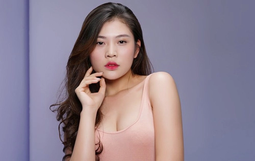 Chúng huyền thanh cô gái có làn da trắng nhất the face