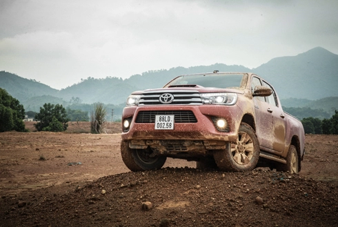  cơ hội nào cho toyota hilux mới tại việt nam 