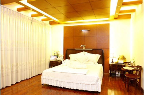 Cơ ngơi hoành tráng của sao việt tuổi thân