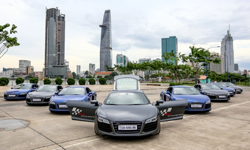  dàn siêu xe audi r8 khuấy đảo tp hcm 