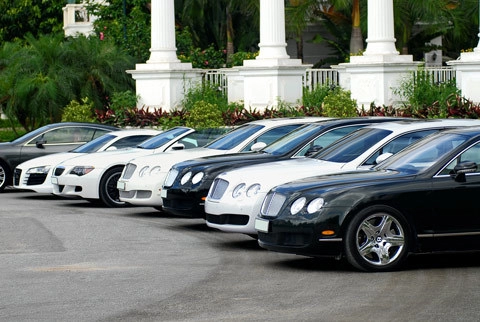  dàn siêu xe bentley tại hà nội 