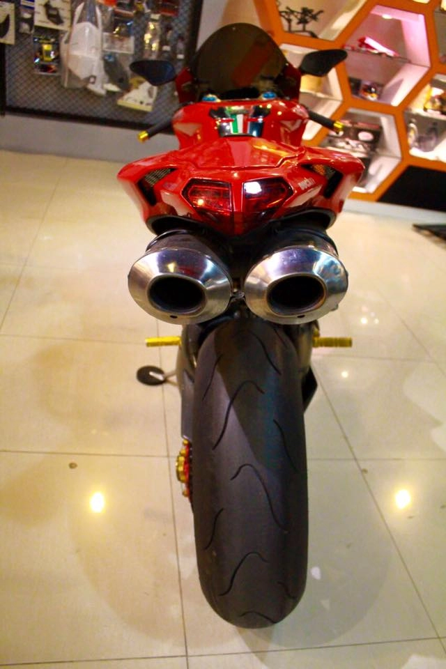 Ducati 1098s 2008 ông hoàng năm xưa vẫn còn phong độ