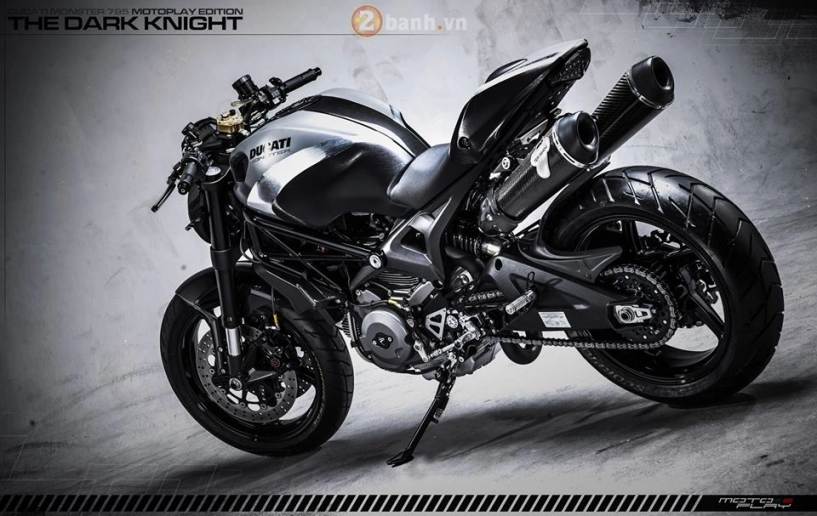 Ducati monster 795 siêu ngầu với phiên bản the dark knight