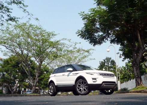  evoque 2014 sử dụng hộp số 9 cấp đầu tiên tại việt nam 